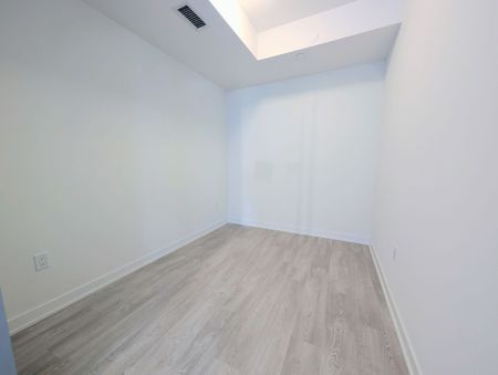 For Lease - 1 Quarrington Lane Unit# 801, Toronto, Ontario - Photo 3