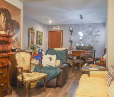 Single Bed in Rooms for rent in 2-bedroom apartment in Chamartín - Photo 3