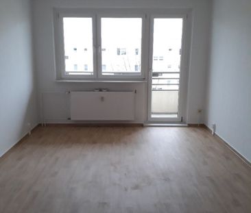 Ruhiges Wohnen in der Nähe zum Strelapark! - Photo 1