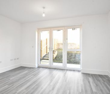 2 bedroom semi-detached house to rent - Photo 6