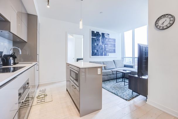 For Lease - 1 Yorkville Avenue Unit# 3102, Toronto, Ontario - Photo 1