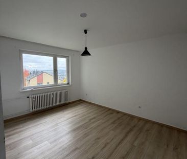 Schöne, helle 2-Zimmer-Wohnung im Grünen – mit Balkon und Keller - Photo 2