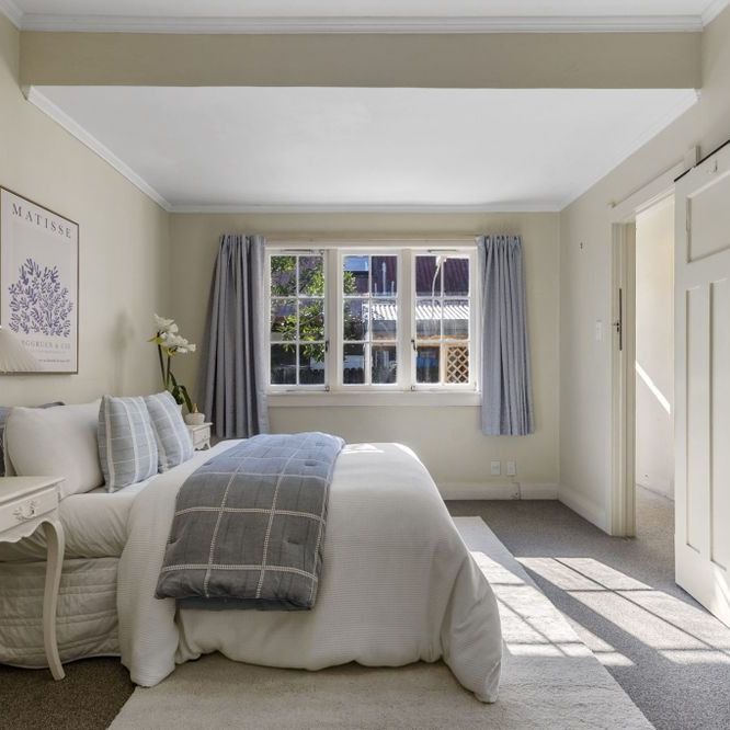 Epsom Property - Photo 1