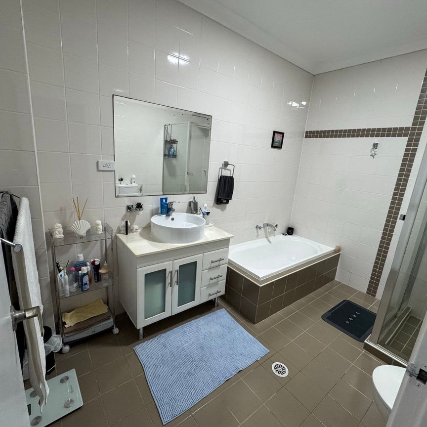 Wiley Park - Photo 1