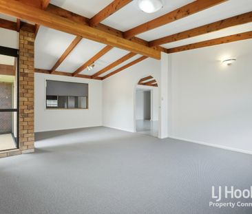 Spacious four bedroom home in convenient location - Photo 1