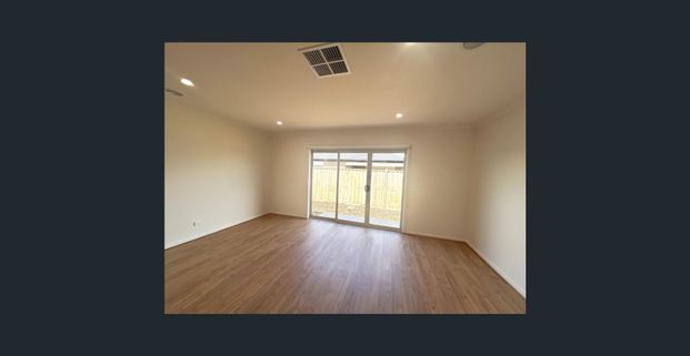 For Lease - Modern Family Home in a Prime Wyndham Vale Location - Photo 1