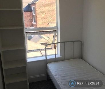 4 bedroom terraced house to rent - Photo 2