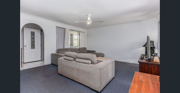 Coastal Charm With a Big Backyard – Your Ideal Beachside Home - Photo 1