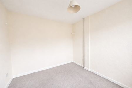 Winn Road, Southampton - Photo 2