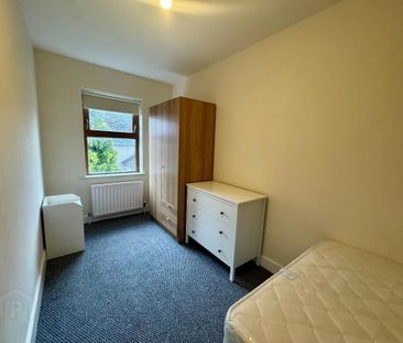 Apt 3, 8 Willowbank Gardens, Antrim Road, Belfast, BT15 5AH - Photo 4