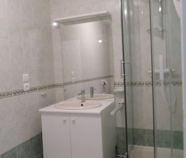 Location Appartement 2 pièces 45m² CLERMONT FERRAND 63000 - Photo 4