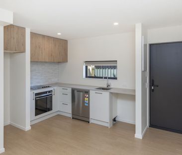 6/220 Geraldine Street, Edgeware, NZ 8013 - Photo 4