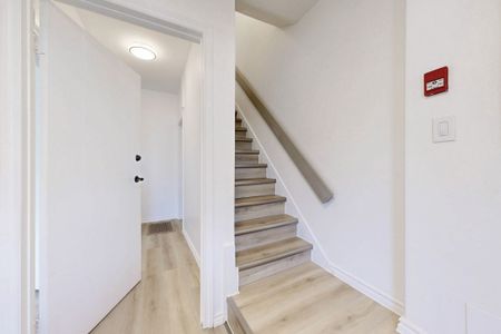 For Lease - 656 Crawford Street Unit# 2, Toronto, Ontario - Photo 3