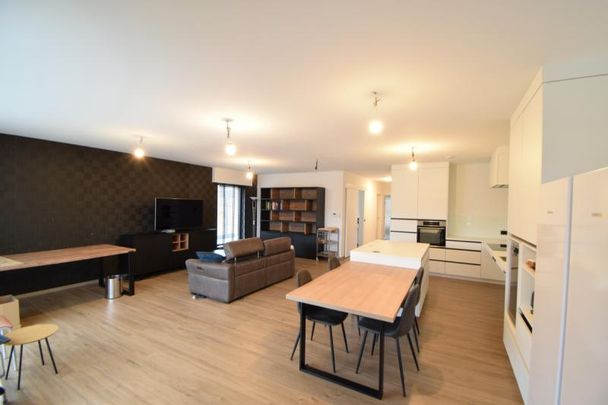 Picavet Vastgoed - Te Huur: Tielen - Assistentie-appartement - Foto 1