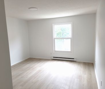 For Lease - 2 Orchard Heights Boulevard Unit# 237, Aurora, Ontario - Photo 6