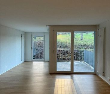 Moderne 1.5-Zimmer-Wohnung im Grünen zu vermieten - Foto 2