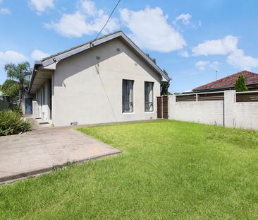 1/335 Cadell Street, 2640, East Albury Nsw - Photo 1