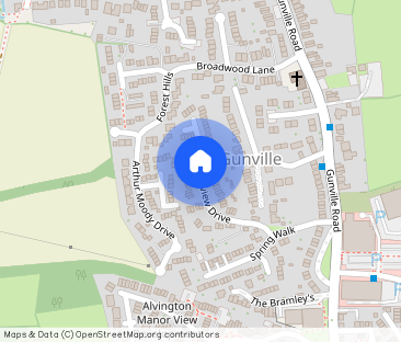 Newport, Isle of Wight - Photo 1