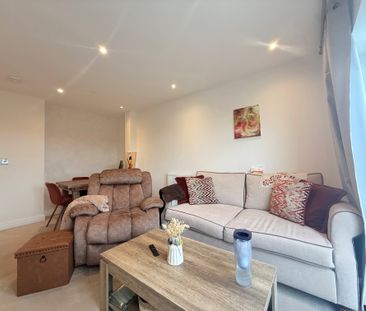 Bessemer Road, Welwyn Garden City - Photo 1