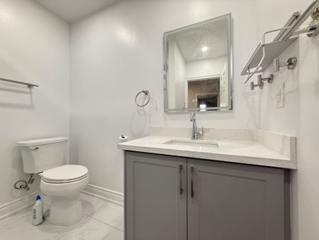 For Lease - 46 Hawksbury Drive, Toronto, Ontario - Photo 4