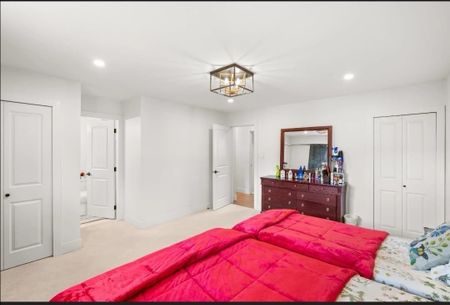 1106 Duthie Avenue apartment — Burnaby, BC (3-Bedroom) - 3 Bedroom - Photo 3