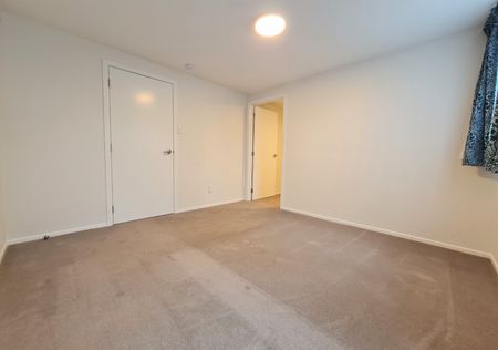 Love Nest or Private Sanctuary - Photo 5