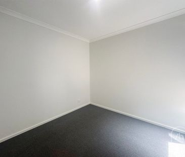 Brand New Contemporary Living in the Heart of Tarneit - Photo 4