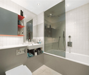 Tidal Basin Road, London, E16 - Photo 3