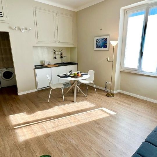 milan, Lombardy 20156 - Foto 1