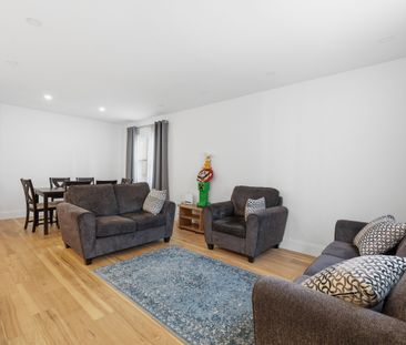For Lease - 129 Jackson Street, Hamilton, Ontario - Photo 6