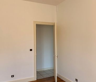 Location Appartement 2 pièces 48m² GRENOBLE 38000 - Photo 4