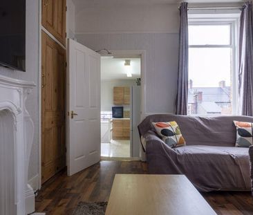 5 bedroom maisonette to rent - Photo 3