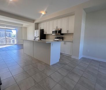 For Lease - 21 Melody Lane, Thorold, Ontario - Photo 4