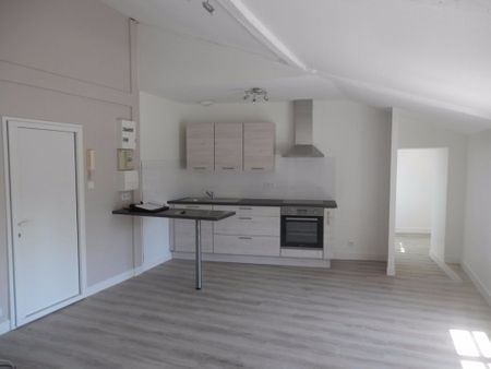 Centre ville T2 belles prestations - Photo 2