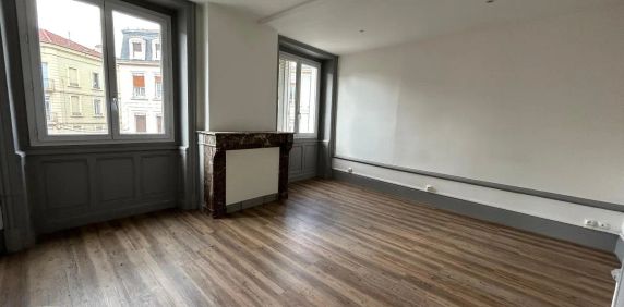Appartement à louer 3 pièces 61.03m² - Photo 2