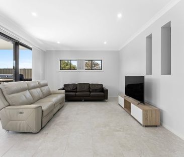 AS NEW FAMILY HOME IDEAL FOR INDOOR/OUTDOOR ENTERTAINING!!! - Photo 1