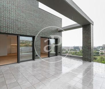 Penthouse for rent in Finestrelles (Esplugues de Llobregat) - Photo 3