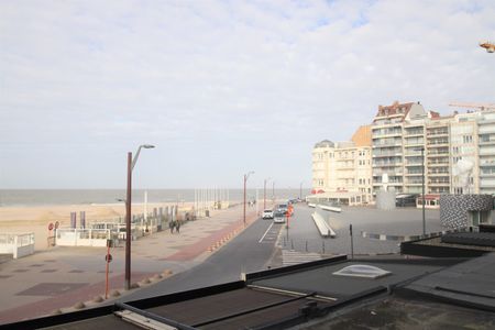 Aangenaam gemeubeld appartement met frontaal zeezicht aan het Rubensplein! - Foto 3