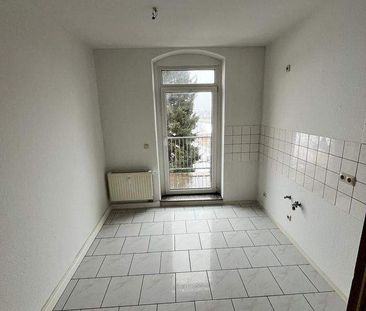 Frisch renovierte 2 Raum Wohnung Zwickau Brand Balkon zu vermieten - Photo 2