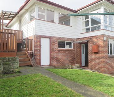 12 Cedar Street Lindisfarne TAS 7015 Australia - Photo 5