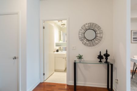 For Lease - 111 Elizabeth Street Unit# 1109, Toronto, Ontario - Photo 2