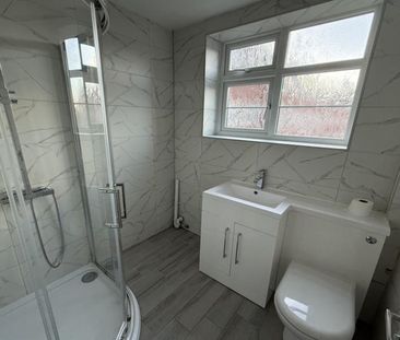 2 Bedroom Apartment To Let - Photo 3