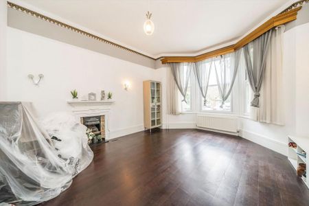 8 bedroom house to rent - Photo 2