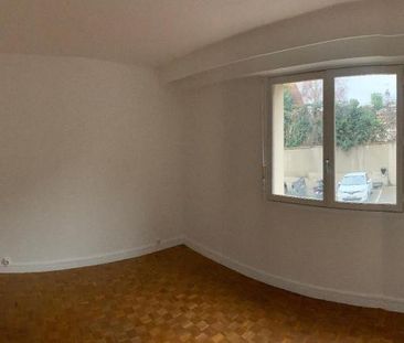 Location Appartement 3 pièces 83m² NOGENT SUR MARNE 94130 - Photo 6