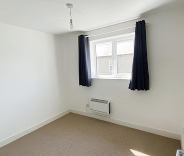 2 Bedroom Apartment to Rent in Lovell Court, Irthlingborough, North... - Photo 6