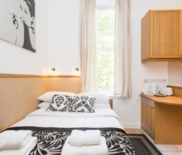 Studio to rent - Photo 3