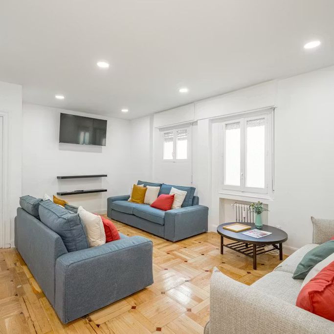 Calle de Alberto Aguilera, Madrid, Community of Madrid 28015 - Foto 1