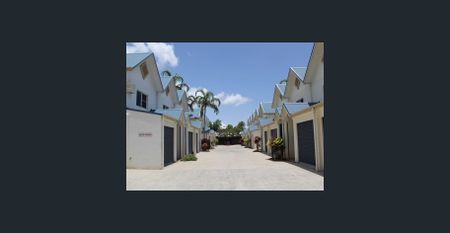 PARTLY FURNISHED FULLY AIR CONDITIONED TOWNHOUSE WITH LUG & YARD AT BLUE-CHIP LOCATION! - Photo 5