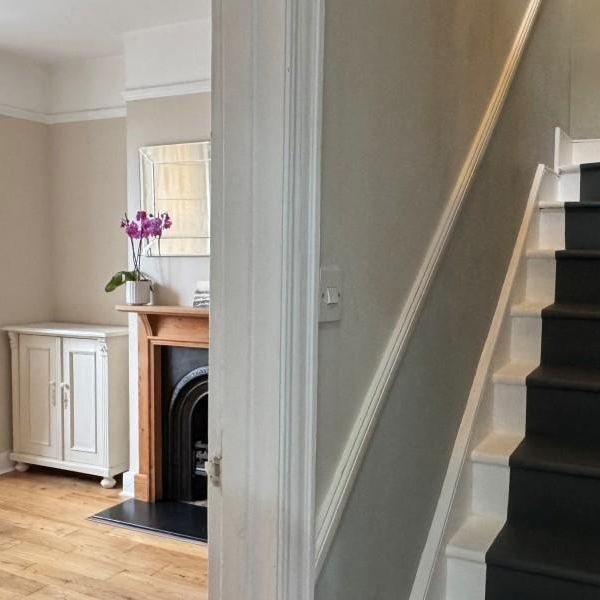 2 bedroom cottage to rent - Photo 1