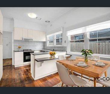 Spacious 2 Bedroom With Multiple Living Zones! - Photo 6